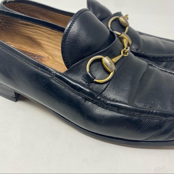 Gucci Black Leather Loafers with Gold Accents - Picture 5 of 13